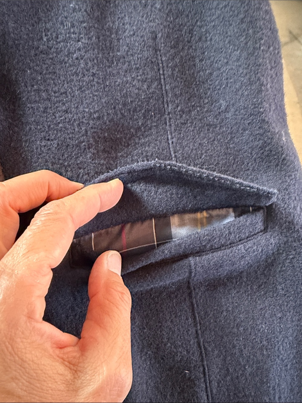 ⭐️NWT⭐️ Barbour Navy Wool Felted Blazer with Brown Trim and Bronze Buttons - Picture 6 of 12